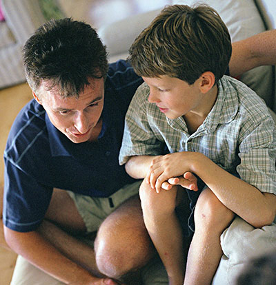 401-Kids educates against child abuse father with son